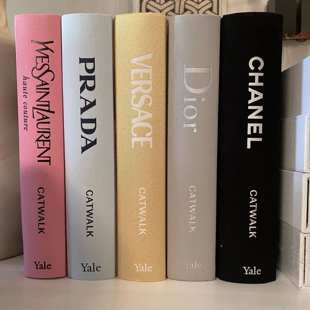 Clayton Gray Home Catwalk Versace Book 6 Clayton Gray Home Catwalk Versace Book