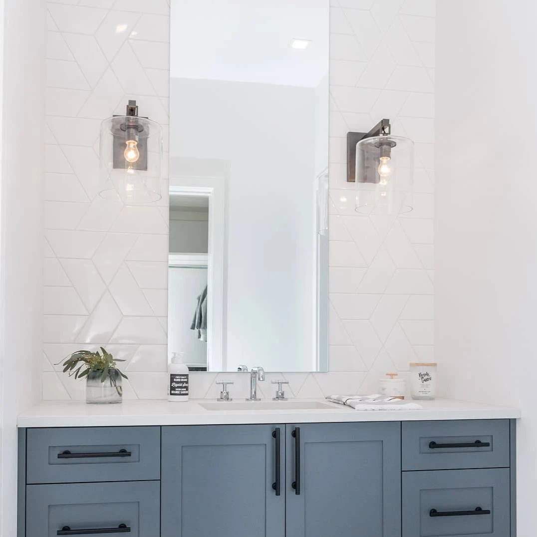 Arteriors Home Parrish Sconce Vintage Silver 4 Arteriors Home Parrish Sconce Vintage Silver