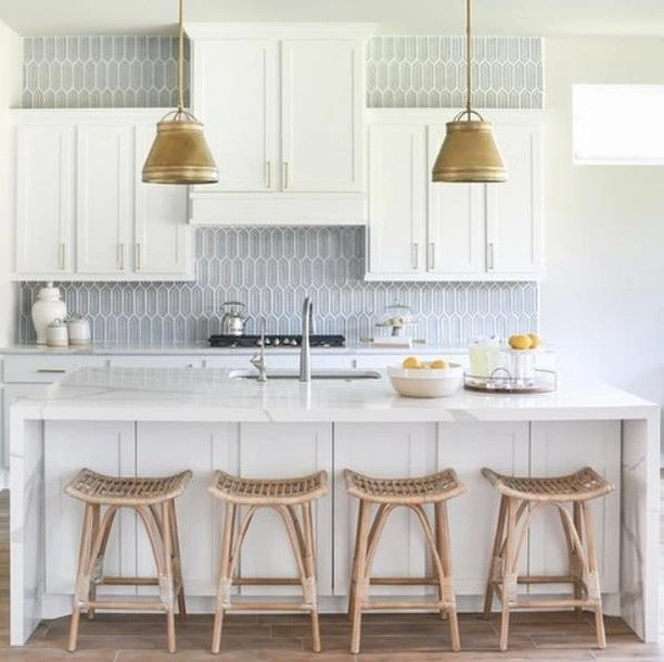 Currey And Company New Arrivals Lumley Brass Pendant 4 Currey And Company New Arrivals Lumley Brass Pendant