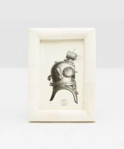 Pigeon And Poodle Velden Frame Natural Bone