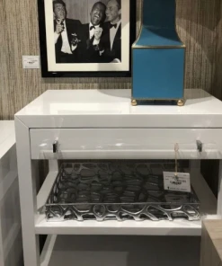 Worlds Away Garbo Side Table White Lacquer